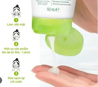 Ảnh của Sữa Rửa Mặt Simple Dưỡng Ẩm Cho Da Khỏe Và Mịn Màng 150ml