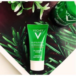 Ảnh của Sữa Rửa Mặt Vichy Dạng Gel Làm Sạch Sâu & Giảm Nhờn 200ml