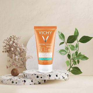 Ảnh của Kem Chống Nắng Vichy Thoáng Nhẹ Không Bóng Dầu SPF 50 50ml