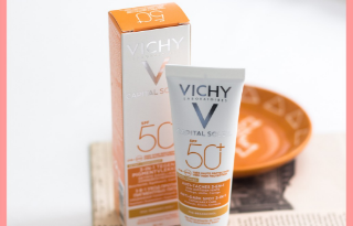 Ảnh của Kem Chống Nắng Vichy Có Màu Thoáng Mịn Ngăn Sạm Da 50ml